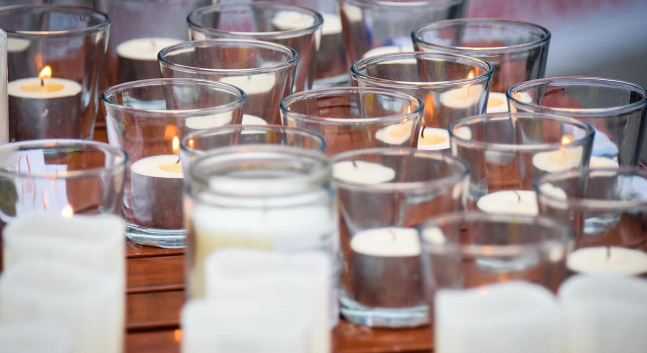 Autoridades lograron obtener las ubicaciones donde se emitió señal del celular de 
<b><a href="https://www.univision.com/local/houston-kxln/dan-a-conocer-video-de-la-ultima-vez-que-vieron-a-madre-hispana-desaparecida-en-houston-video">Erica </a></b>y junto a organizaciones de rescate, familiares y amigos han recorrido las zonas, pero no han dado con ella ni con su vehículo.