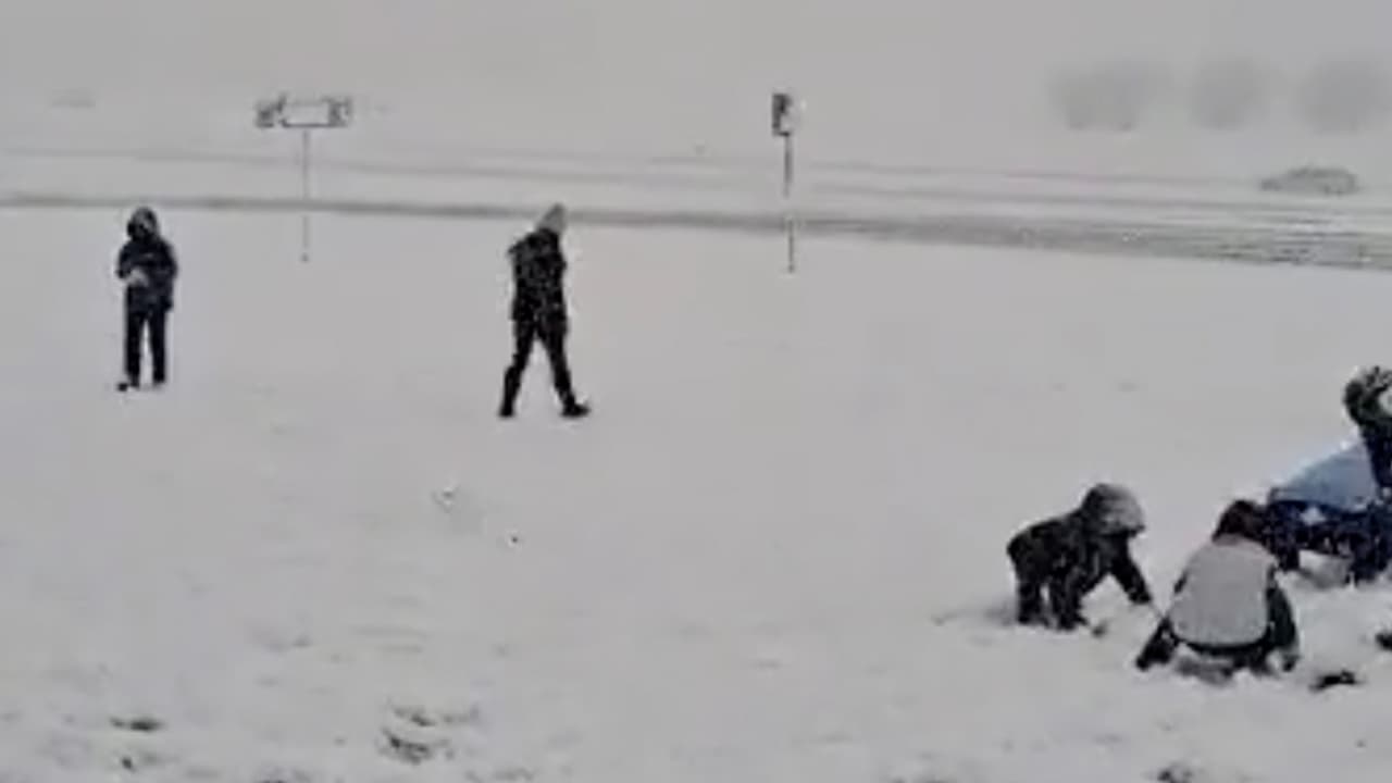 En el área de Madisonville, Texas muchas salió a disfrutar de la nieve y una de ellas fue Sofi Chanes quien nos envió esta foto.