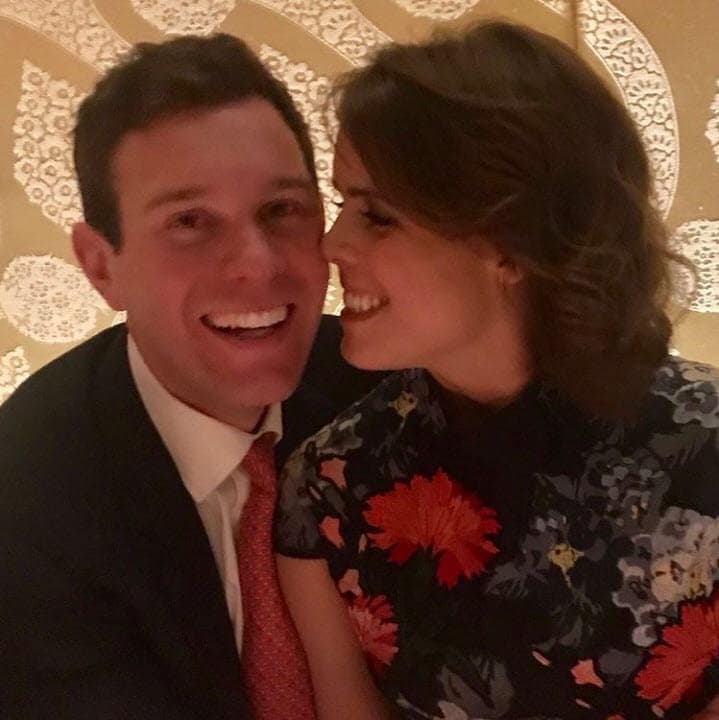 <b><a href="https://www.univision.com/famosos/princesa-eugenie-prima-harry-embarazada-pancita-fotos">Eugenie de York y su esposo Jack Brooksbank</a></b> se convirtieron en padres la mañana del 9 de febrero.
<br>