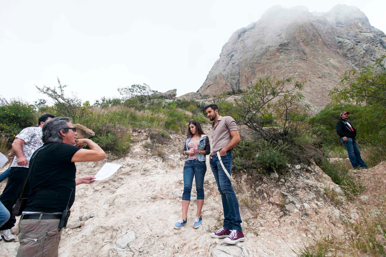 ¿Estos chicos encenderán la llama de un romance?