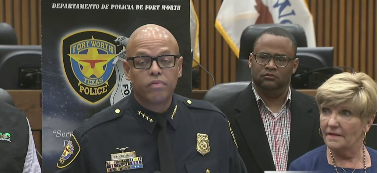 Autoridades de Fort Worth aseguran que el controversial arresto de una afroestadounidense y sus hijas fue un "incidente aislado"