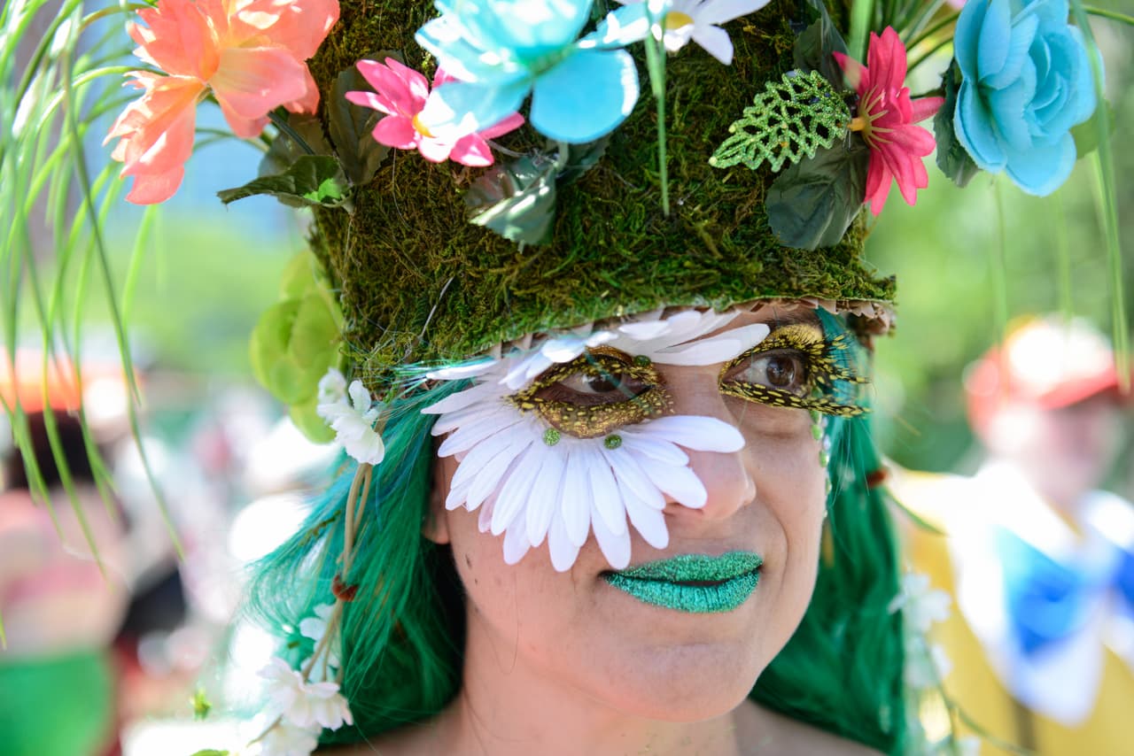 Florecen nuestros mejores colores con la llegada del verano.
