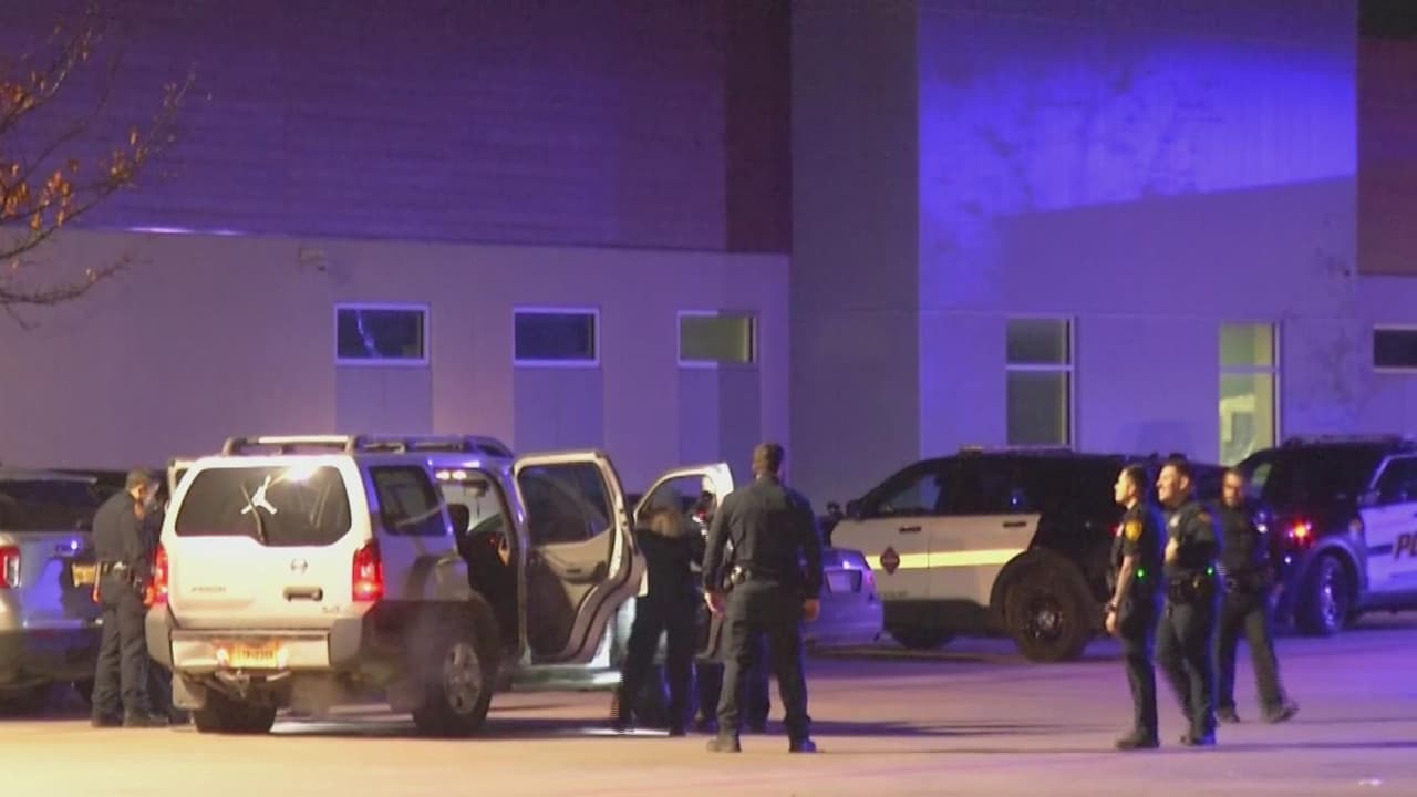 Balean a tres hombres después de incidente vial en la Autopista 90 en San Antonio