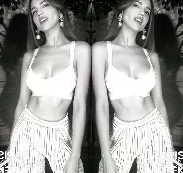 La actriz es una muestra de sensualidad y elegancia.