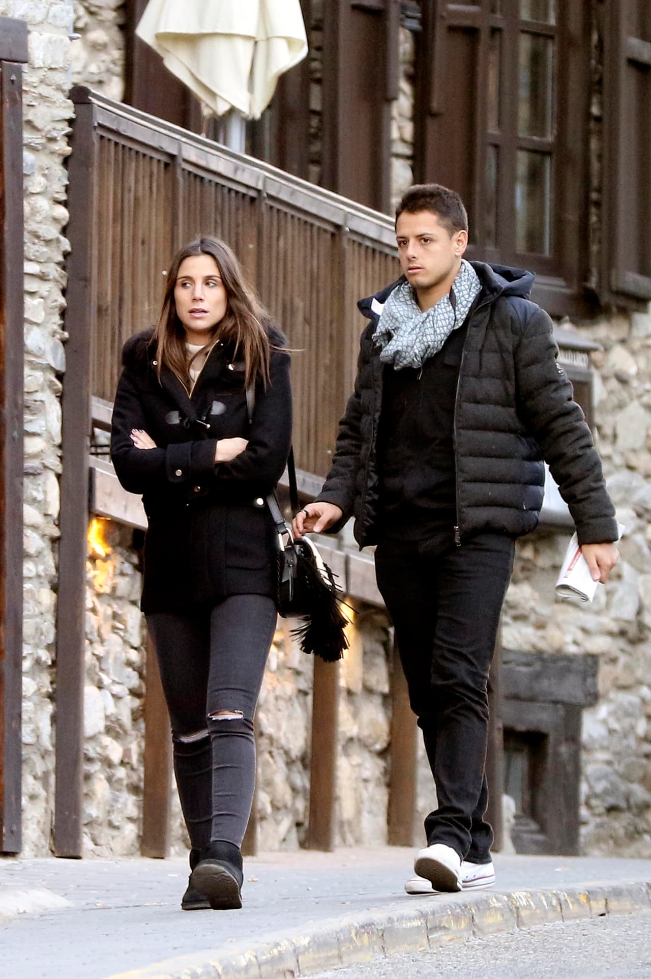 'Chicharito' Hernández y Lucía Villalón están disfrutando de su romance al máximo.
