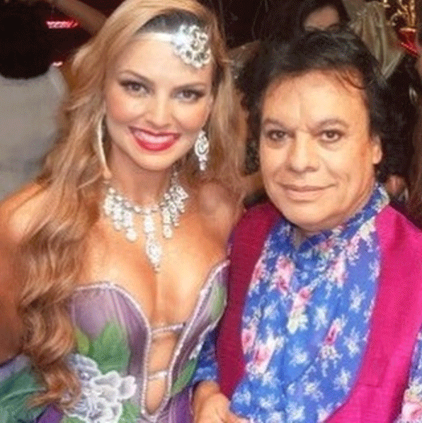 @marjodsousa: "Como haces falta #JuanGabriel ver esto y aceptar que no estás 💔💔💔como duele 💔".