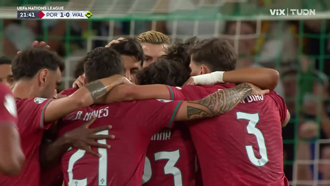 ¡Goooool de Portugaaaaal! ¡Goool de Joao Felix para ponerse arirba en el marcador!