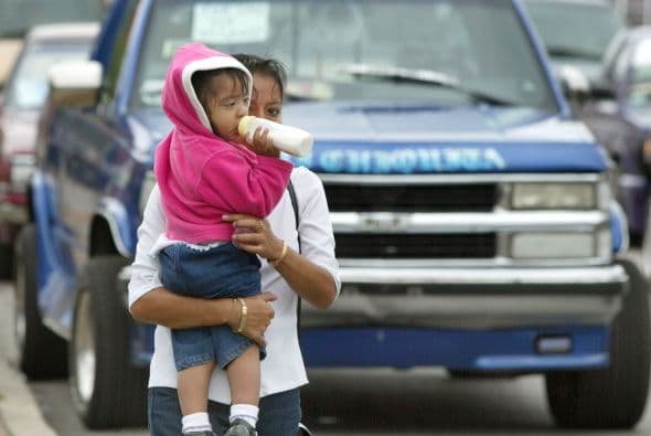 De los 4.6 millones de latinos elegibles y sin seguro, de edades entre 18 y 35, 1.9 millones (42 por ciento) son mujeres y 2.7 millones (58 por ciento) son hombres.