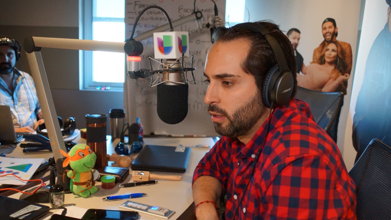 El compa Ivan como siempre muy concentrado al aire.