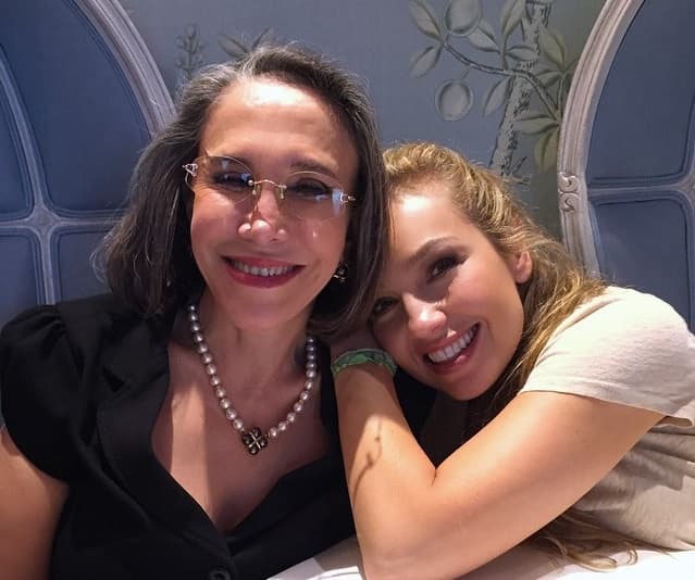 También se reunió con Florinda Meza para concretar algunos proyectos de los que no nos dieron mucho detalle.