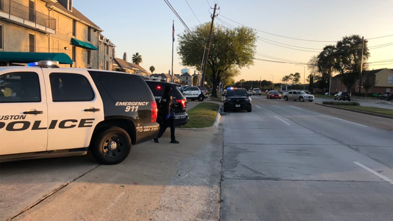 Mueren baleados una mujer y un hombre al suroeste de Houston