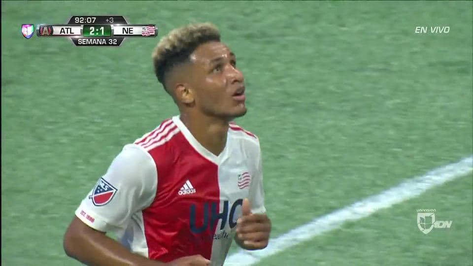 ¡GOOOL! Juan Agudelo anota para New England Revolution
