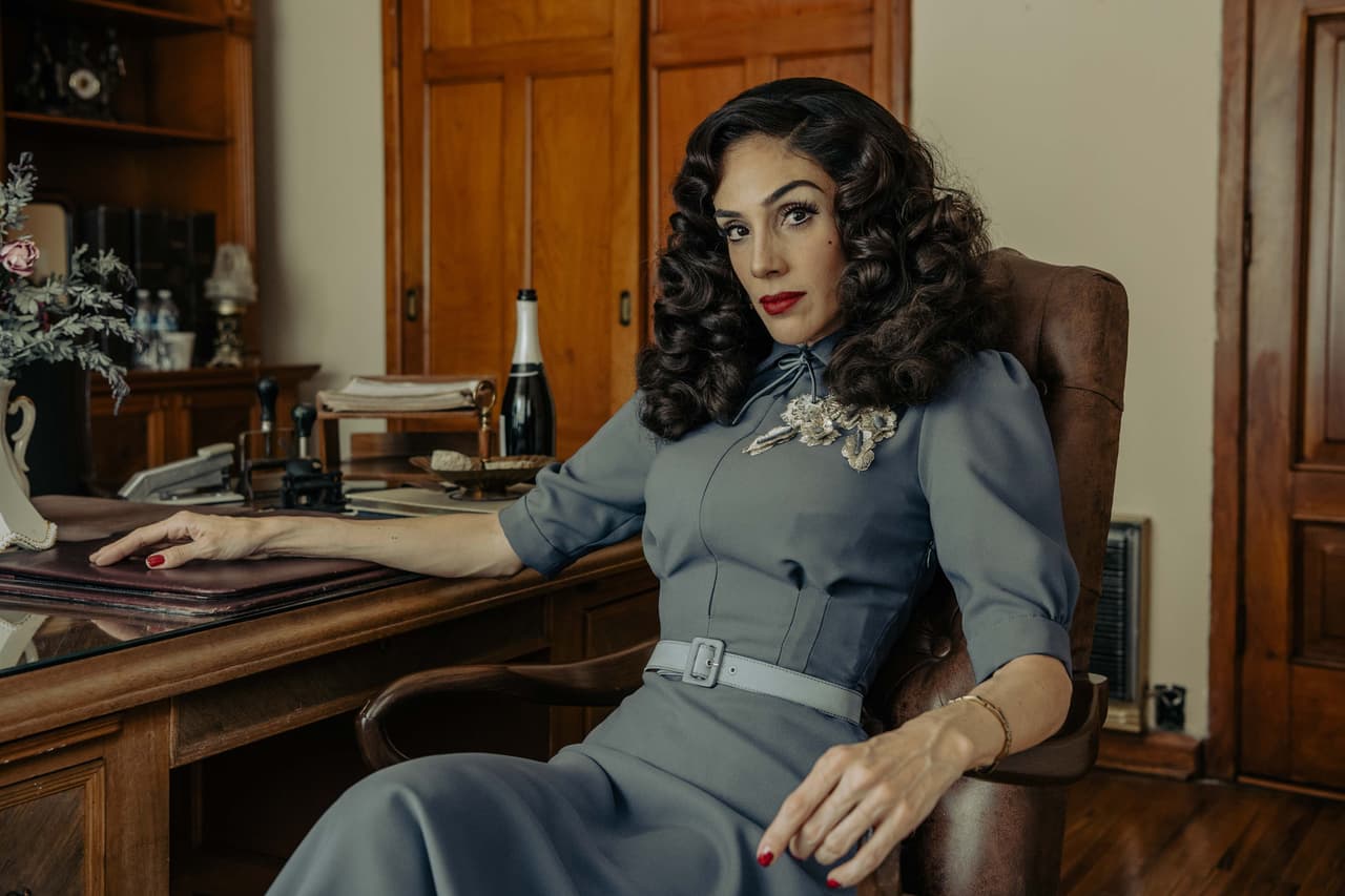 Sandra Echeverría como 'La Doña'