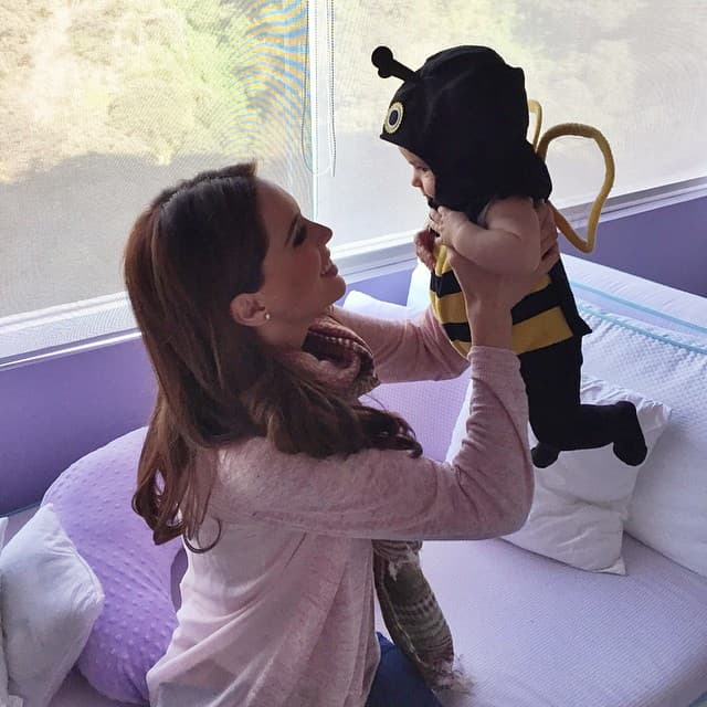 El 9 de julio de 2014 Jacqueline Bracamontes y Martín Fuentes recibieron a su segunda hija: Carolina, que nació por cesárea en un hospital de la Ciudad de México.