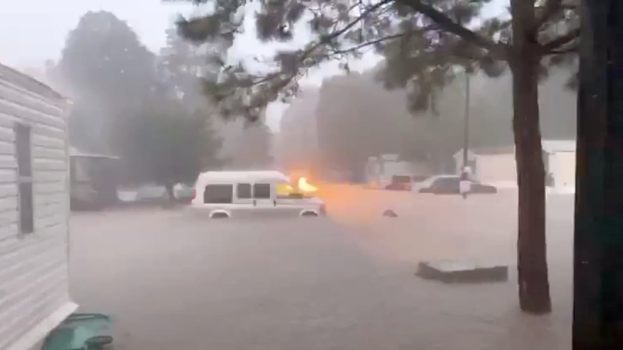 Cierran varias carreteras a la circulación por condiciones peligrosas en el área de Houston