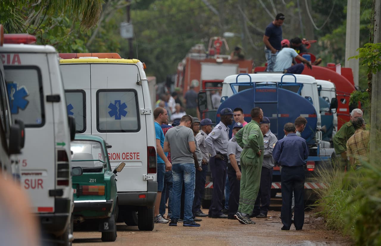 Bomberos, policía y asistencia médica se encuentran en la zona.