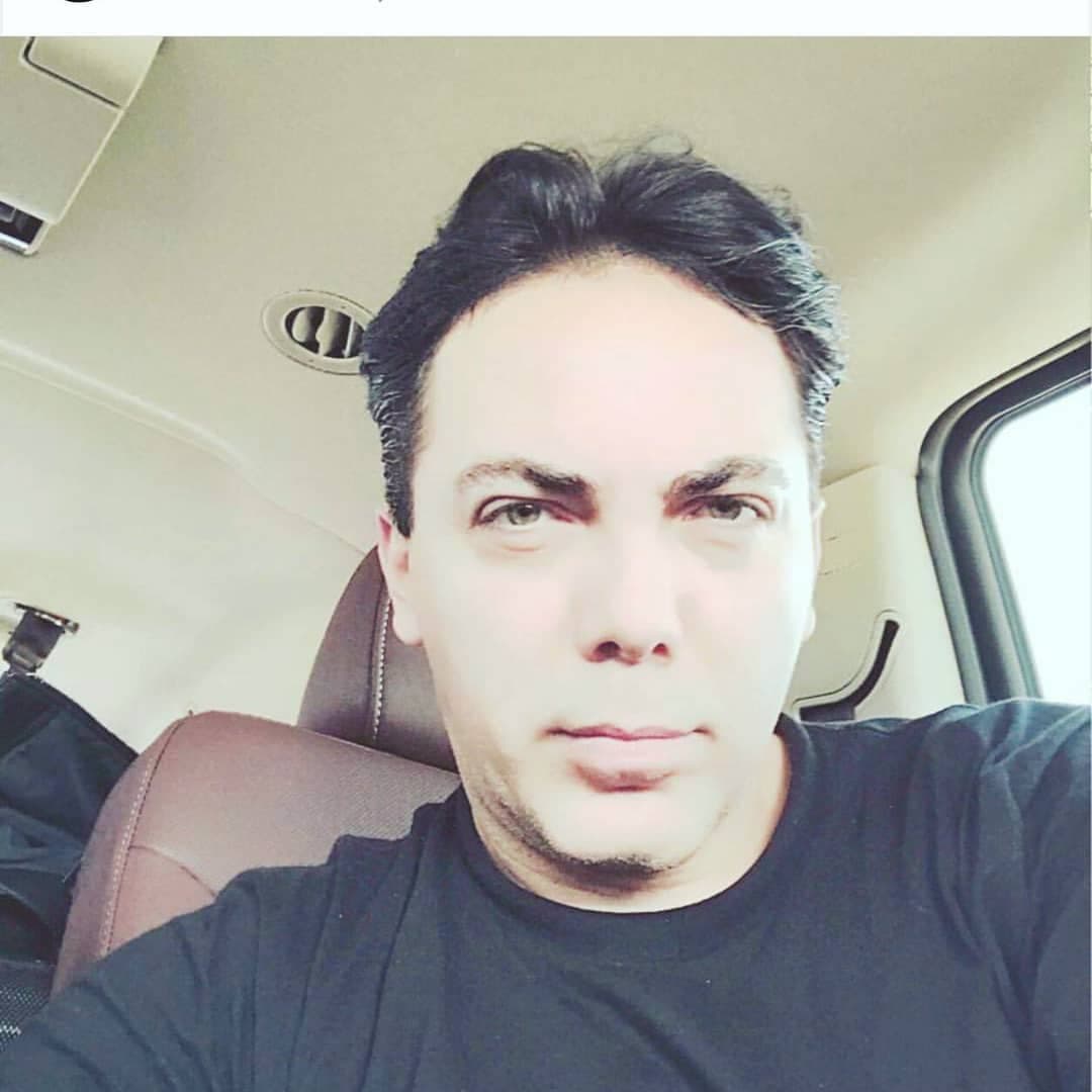 Durante su participación en el programa de la presentadora argentina Susana Giménez, emitido el domingo, el intérprete de ‘Azul’ fue cuestionado si era verdad que estaba saliendo con una chica llamada Martha.