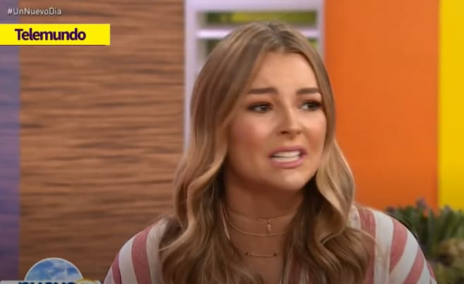 Marjorie dio una respuesta a Julián en el programa Un nuevo día "Por qué no tienes los pantalones de presentarte y hablar conmigo personalmente, ¿por qué llamas a las cámaras? Tú puedes subir las veces que quieras, llámame, tú no te has dignado un solo día a llamarme para saber siquiera cómo el niño está”.