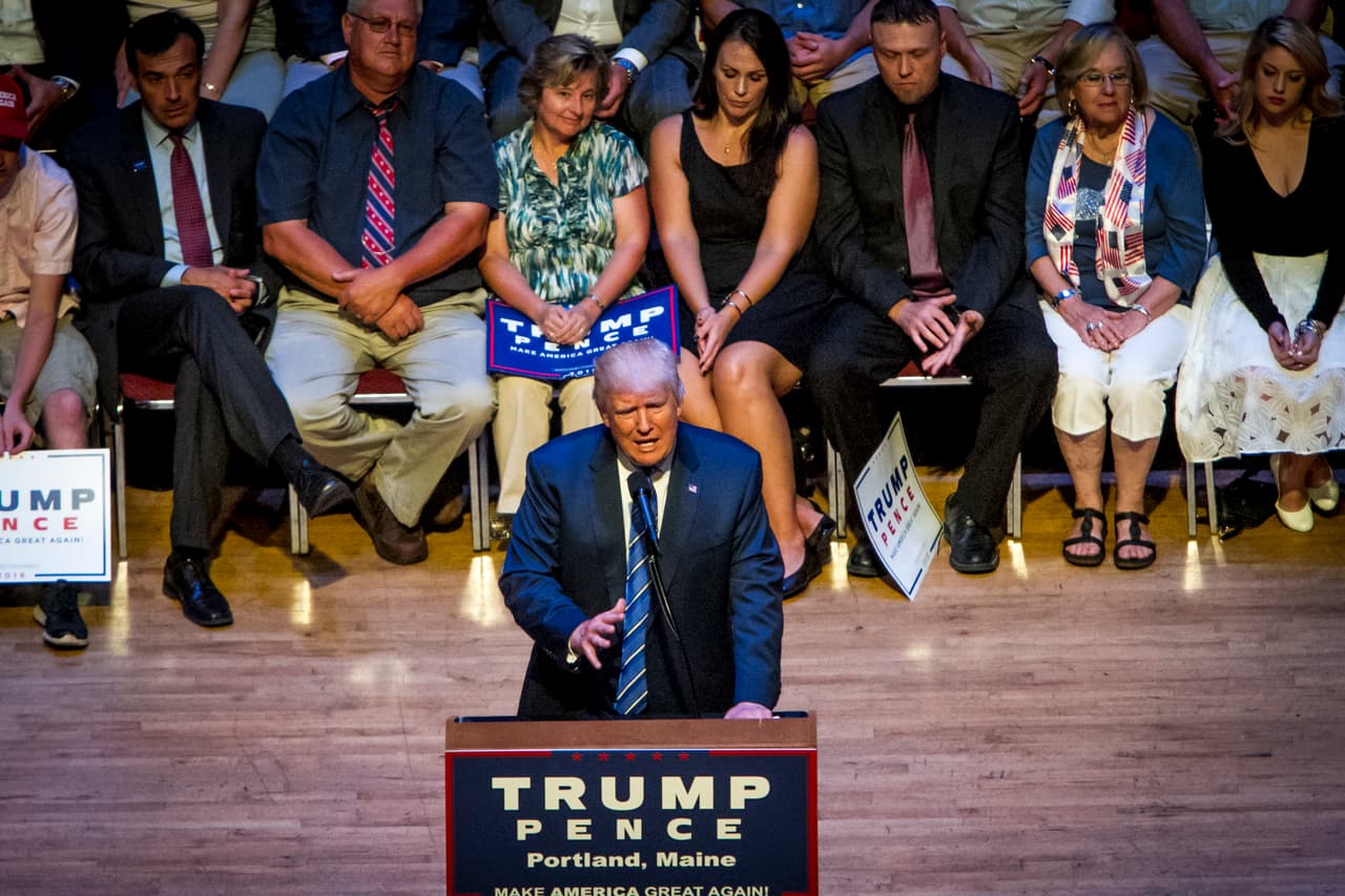 El candidato presidencial republicano Donald Trump en campaña en Portland, Maine.