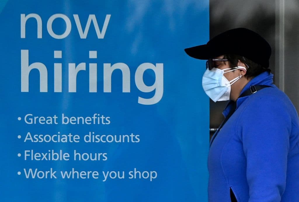 El DHS anuncia 20,000 visas H-2B temporales no agrícolas para la primera mitad del año fiscal 2022