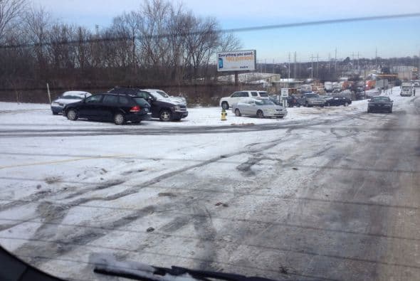 Y resguardada del frío dentro de su coche Connie Gastelum de Homewood, Alabama, nos comparte esta postal.