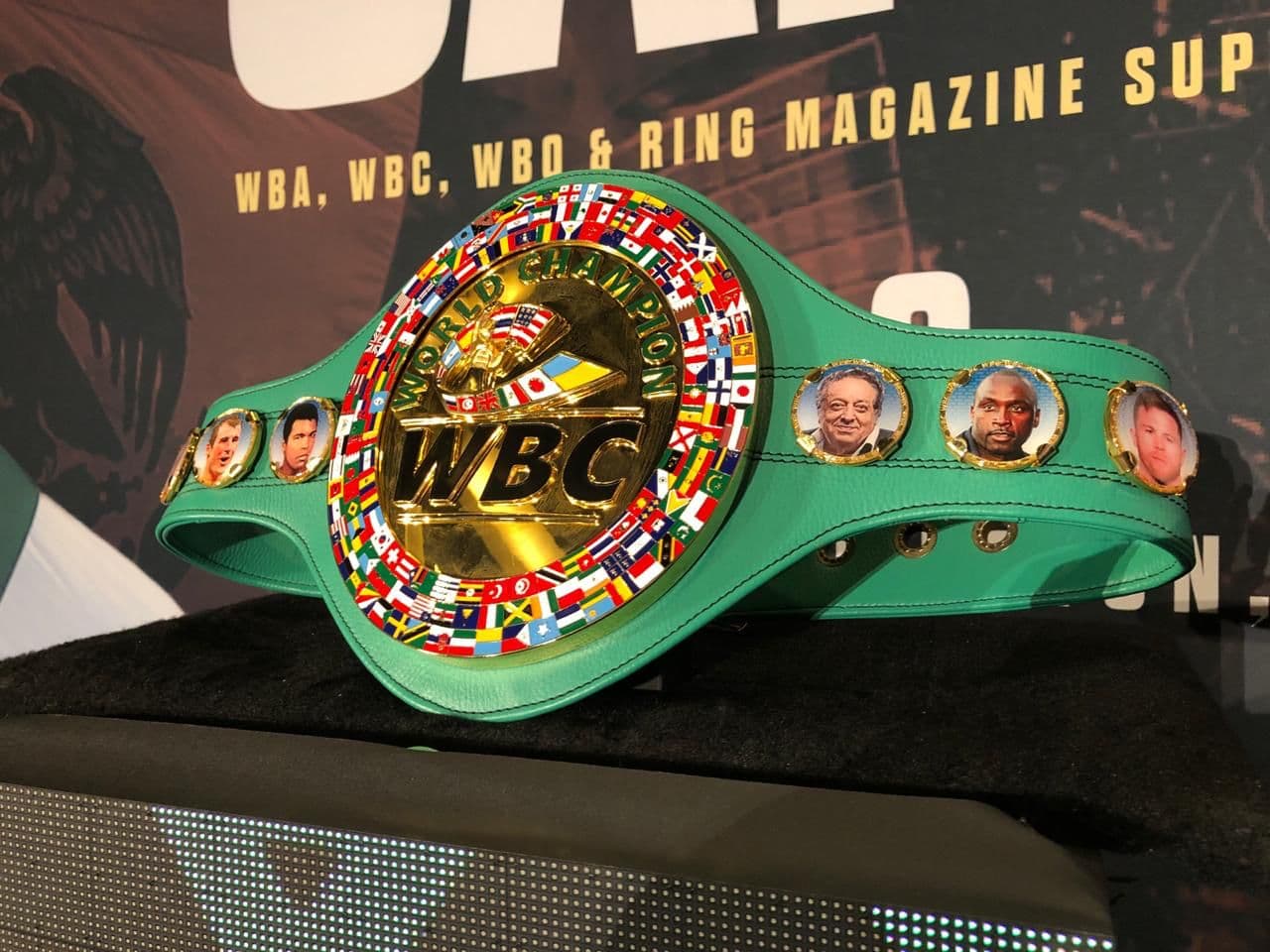 Con tensión entre los peleadores se sintió en todo momento y los preparativos están listos para el duelo de titanes.