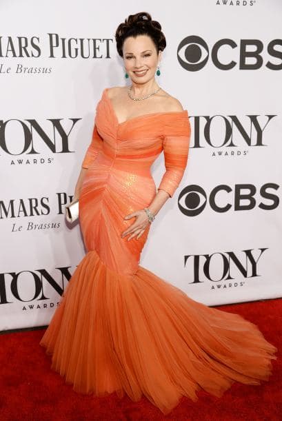 Dice que, después de que cada uno vi un extraterrestre, ambos tienen implantados chips en sus cuerpos, a los cuales lograron programar para encontrarse.