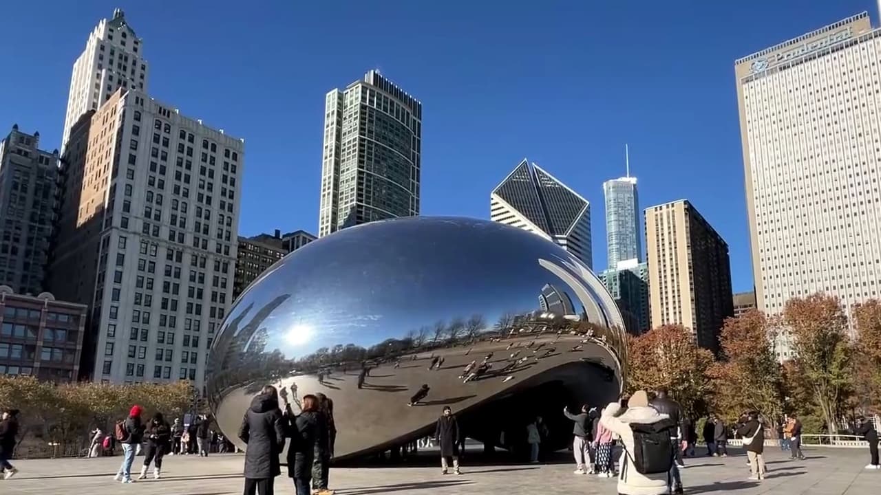 Trump amenaza con cortar fondos federales a ciudades santuario para inmigrantes