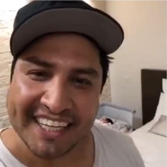 María Isabel nació el 11 de abril de 2018 y según Julión Álvarez entre sus planes inmediatos 
<b>no está darle un hermanito</b>.