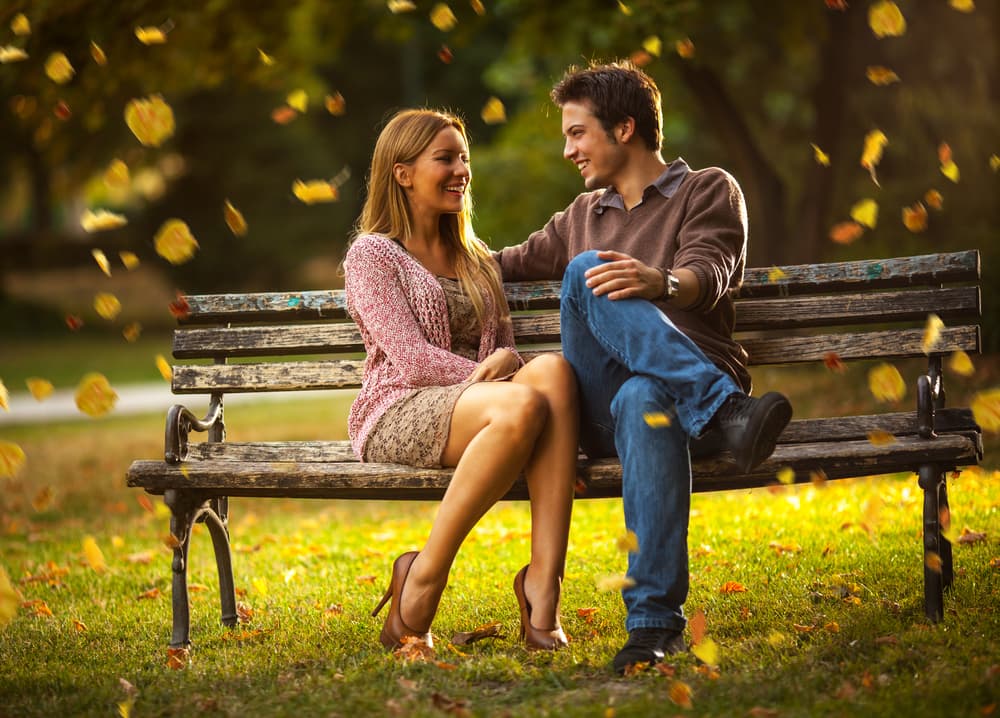 Las posiciones planetarias existentes este ciclo astral son propicias para establecer un compromiso formal y cultivar seriamente una relación sentimental, antes que comience tu próximo ciclo de cumpleaños. Hay augurios muy buenos y prometedores. No te impacientes el dinero llega, pero en el momento que debe llegar.