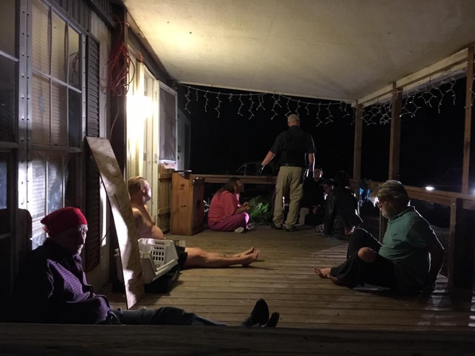 Arrestan a 10 personas en un operativo antidrogas en el condado Trinity