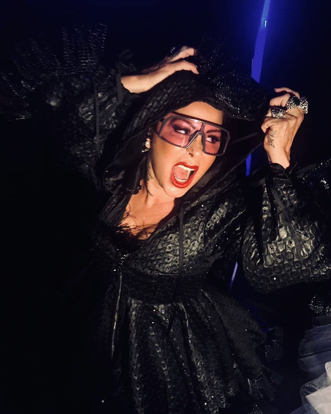 "Al final creo que las cosas se pueden hablar y no pierdo la fe que un día me marque Frida y hablemos. Yo la amo por sobre todas las cosas", dijo la cantante al programa Ventaneando.