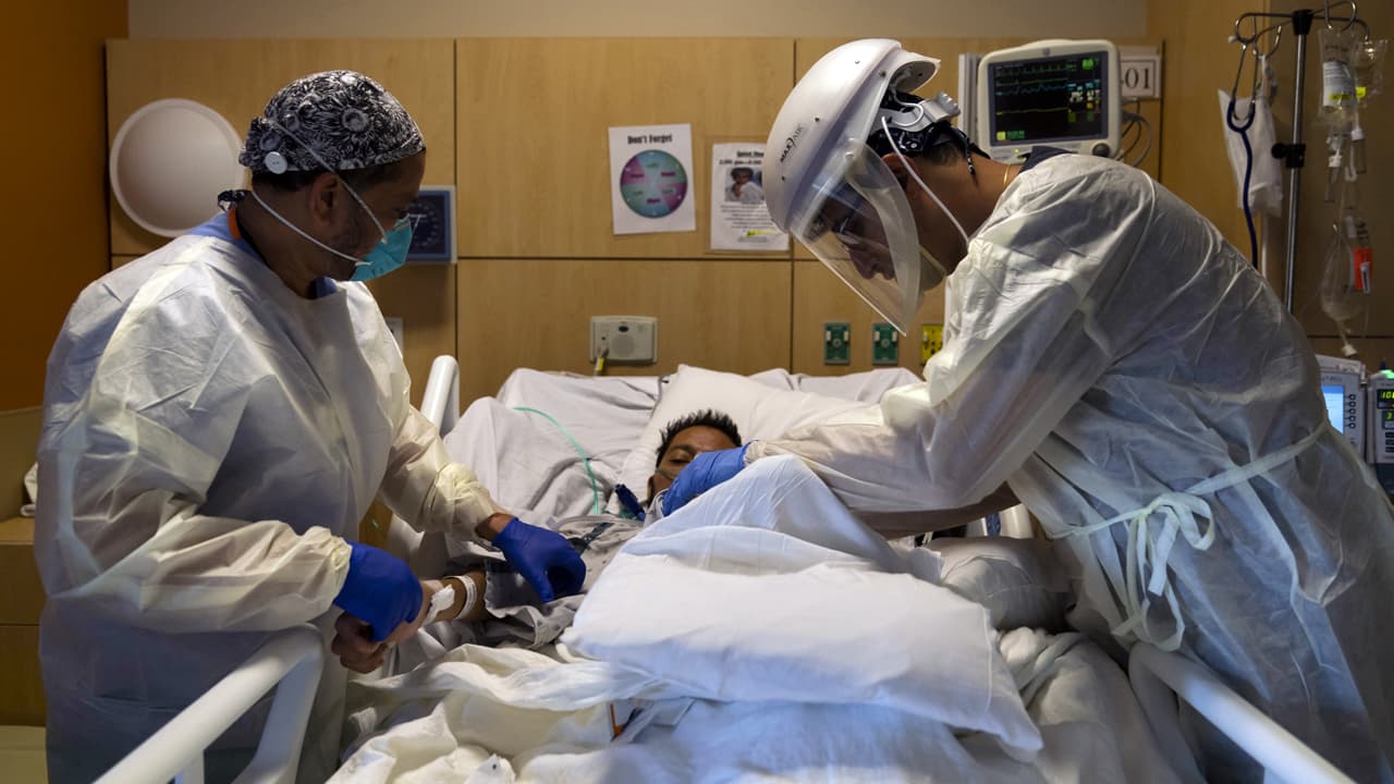 El Valle Central se acerca a 10,000 decesos por covid-19, mientras en EEUU se superan las 800,000