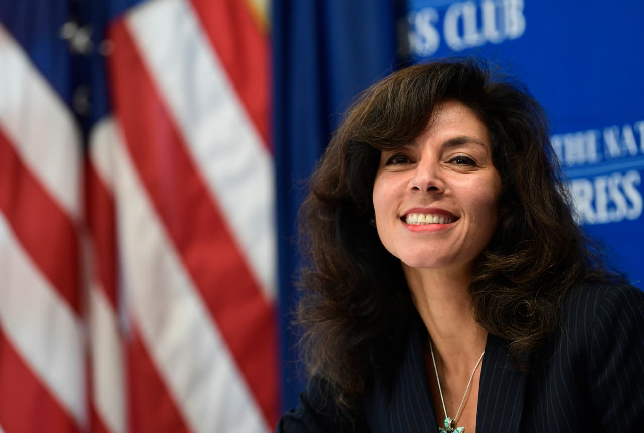 Ashley Tabaddor, severa crítica de la política migratoria de Trump, dirigirá el servicio de inmigración