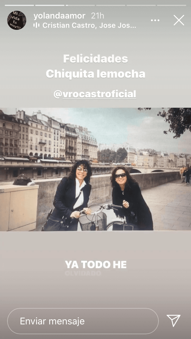 Según la versión de la actriz de telenovelas como 
<b><a href="https://vix.com/es/detail/series-2107?utm_medium=internal_referral&utm_source=univision&utm_campaign=breaking_news&utm_content=ed_entertainment&utm_term=slideshow" target="_blank">Sentimientos Ajenos, que puedes ver gratis aquí en ViX</a></b>, se casaron de manera simbólica en un viaje que realizaron juntas por Amsterdam. 
<br>