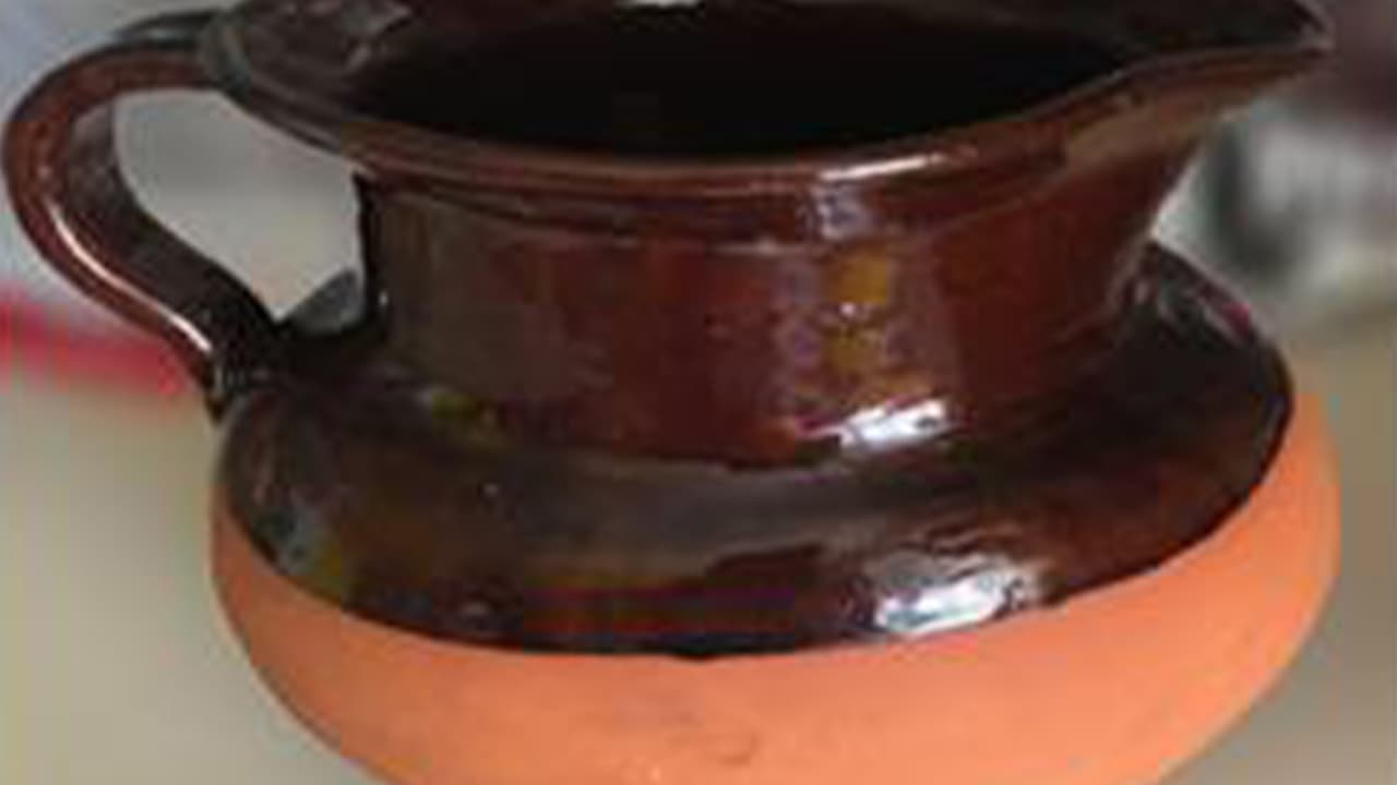 Vajilla artesanal riesgosa.