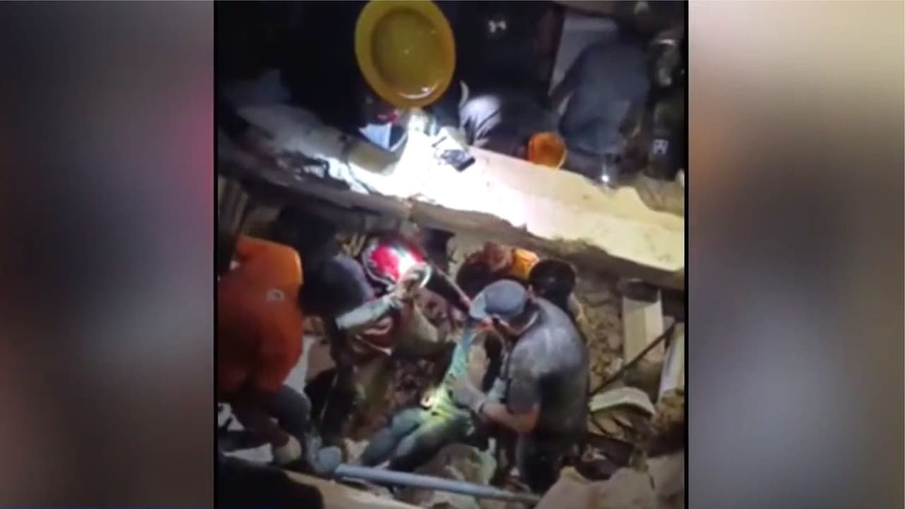 "La palabra más exacta es caótico": Rescatista voluntario en La Guaira