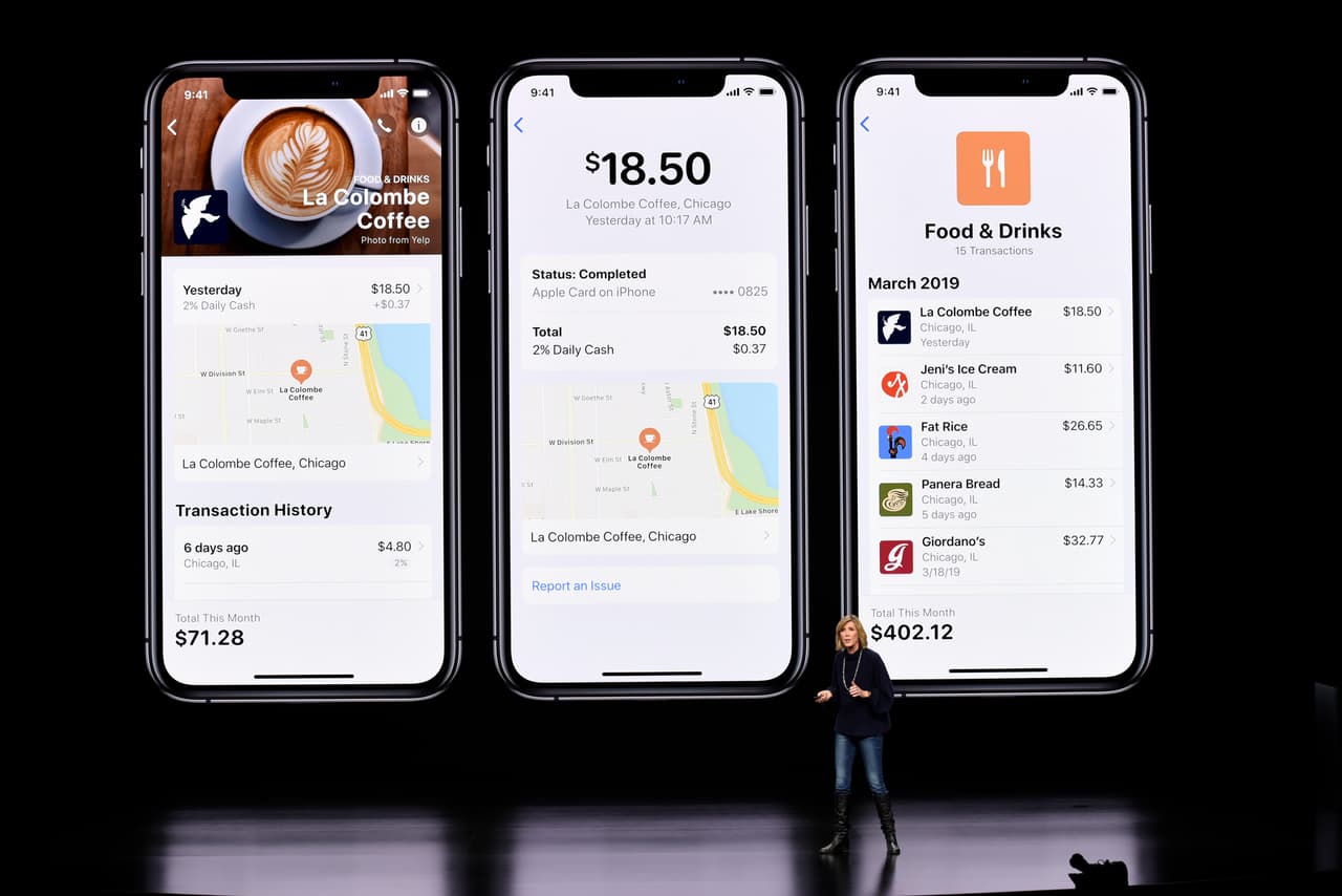Jennifer Bailey, vicepresidenta de Apple Pay, durante el anuncio de un nuevo producto financiero de la compañía, 
<b>Apple Card. </b>Esta es una tarjeta de crédito MasterCard que integrará Apple Maps para mostrar a los usuarios dónde gastan su dinero.