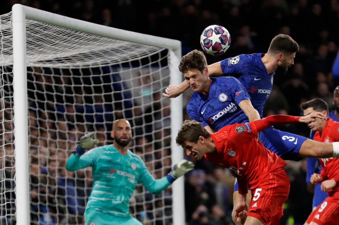 Se agrega un minuto a la primera mitad, y ha sido evidente que el Bayern ha dominado ésta.