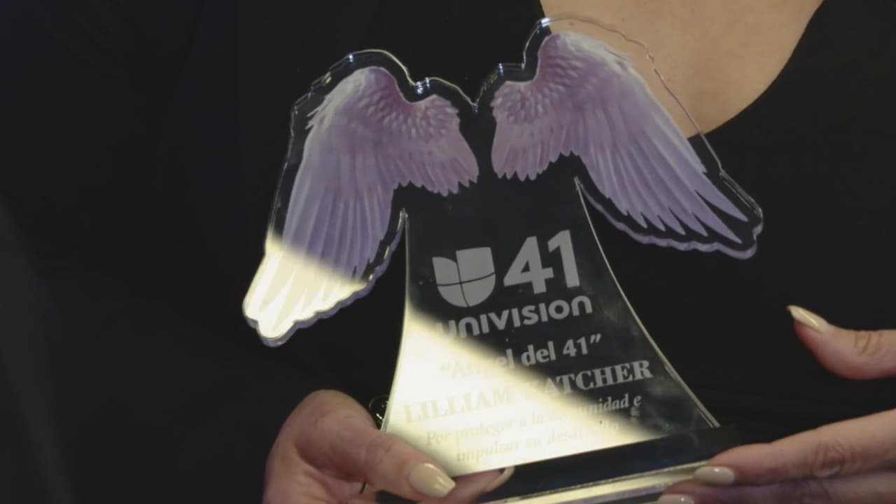 Lillian Katcher, directora de Newcomers High School, es reconocida como Ángel del 41