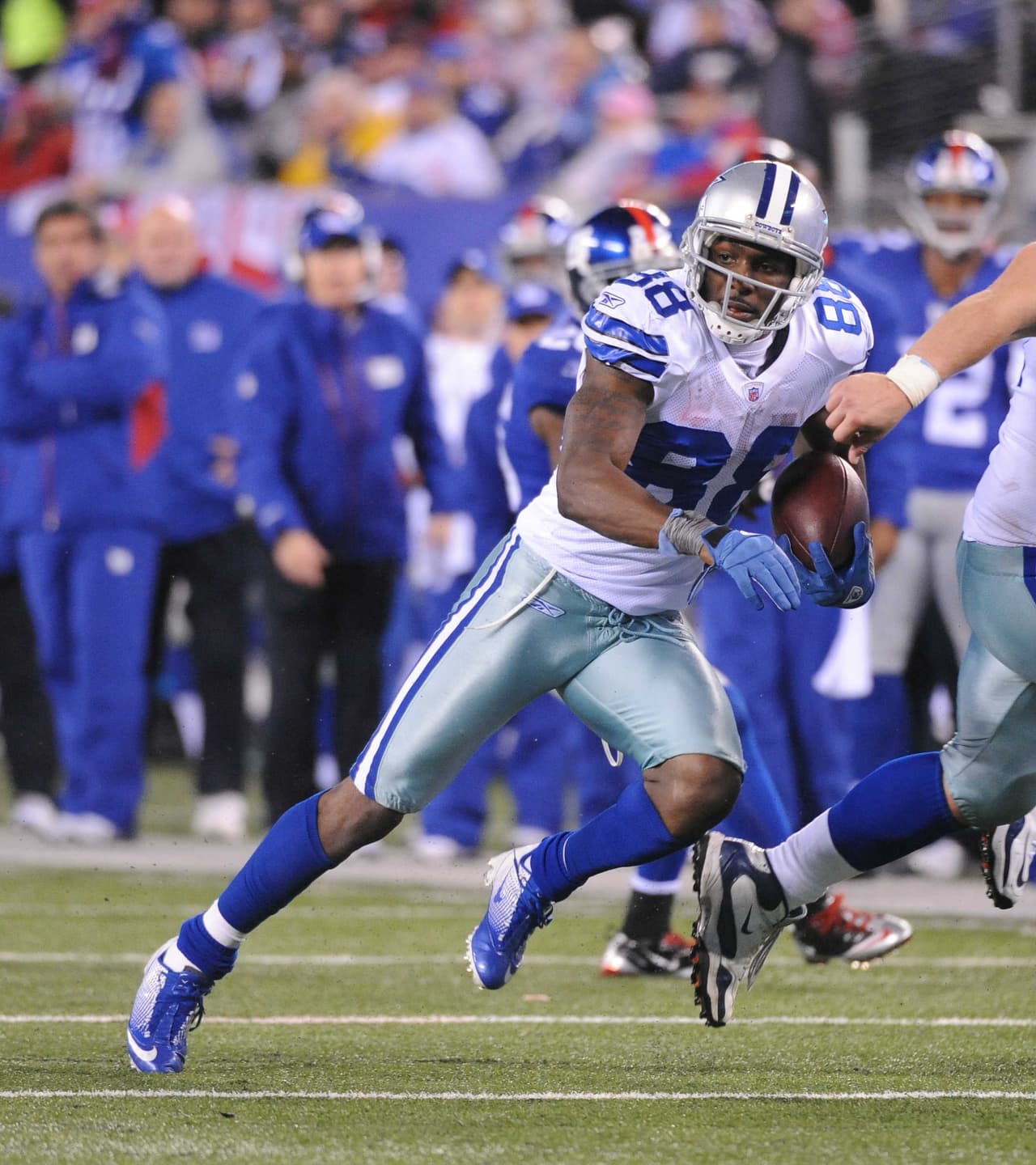 Dez Bryant necesitará cirugía para corregir fractura en pie