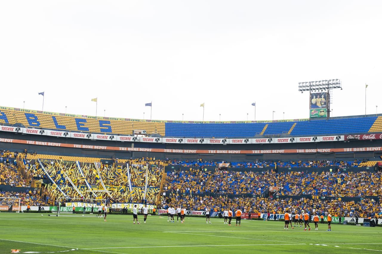 Estadio: Universitario| Fecha: 11/octubre/2018 |Marcador: México 3-2 Costa Rica | Amistoso