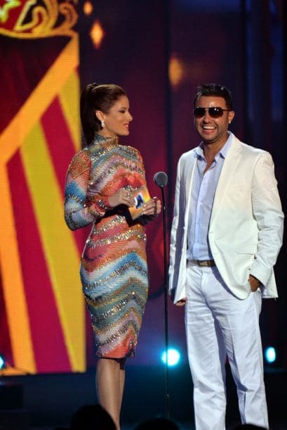 Aleyda Ortiz y Tony Dize presentaron la categoría Mi DJ favorito.