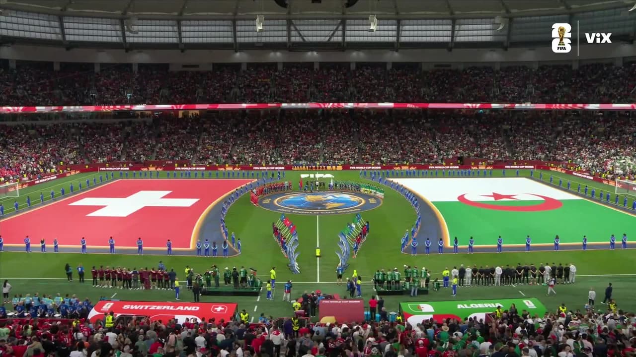 ¡Se entonan los himnos de Suiza y Argelia ante un lleno en Vancouver!