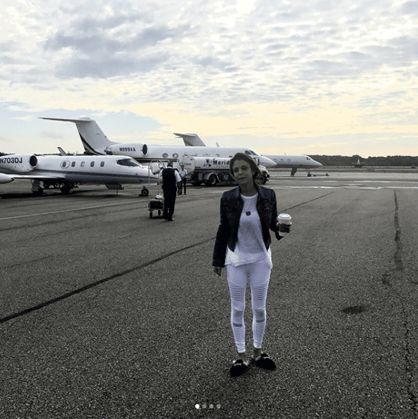 Bethenny Frankel optó por viajar a la 'Isla del encanto' para corroborar que la ayuda se entregue directo en las manos de quienes más la necesitan.