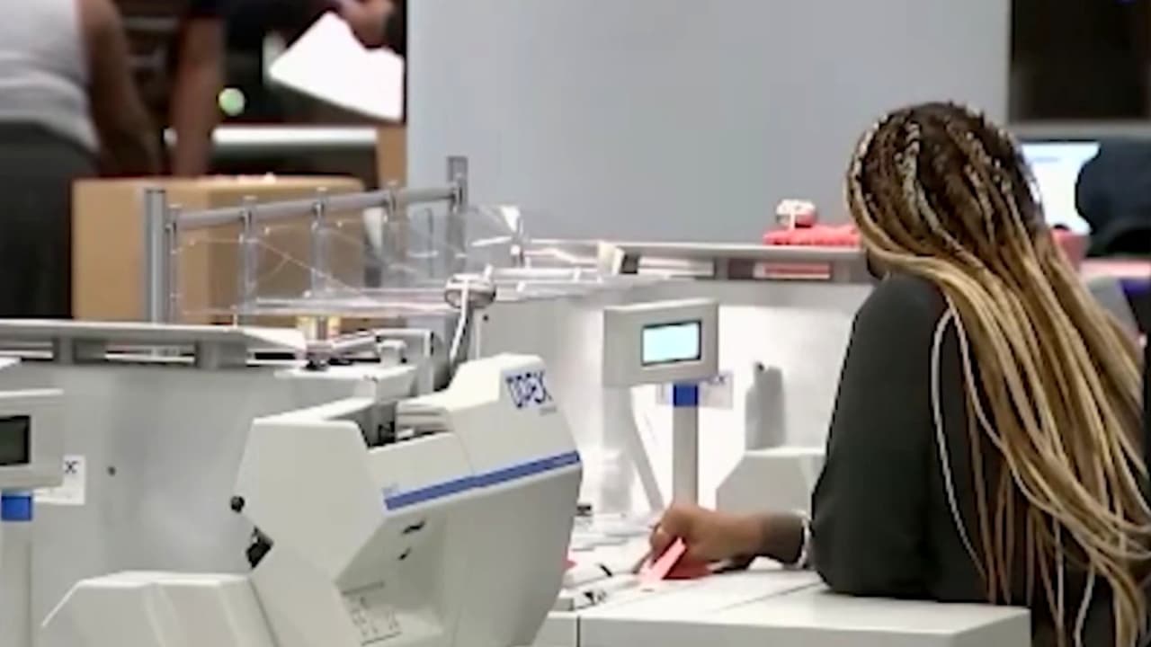 Carolina del Norte notificará a 1,392 votantes registrados por posible falta de ciudadanía