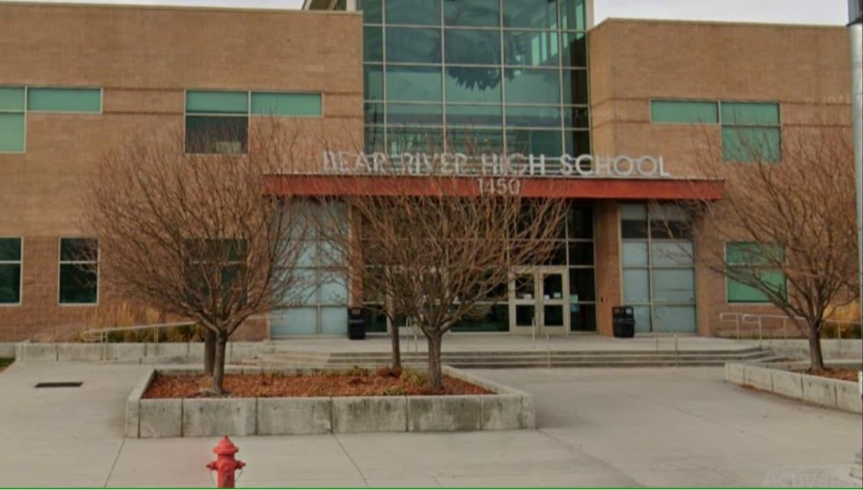 Estudiante de 17 años muere atropellada por un camión de basura en Tremonton