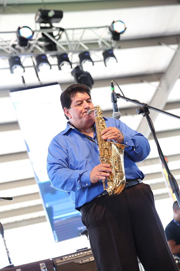 "Juana La Cubana", tema que les abrió las puertas, se escuchó al unísono del público.