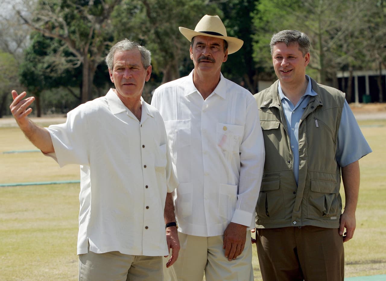 El comercio, la seguridad fronteriza y la inmigración fueron los temas más importantes de la agenda en Yucatán, en un momento en que el Senado estadounidense revisaba las leyes de inmigración y una propuesta de Bush para permitir que inmigrantes trabajasen legalmente en el país hasta por seis años.
<br>
<br>Fue la última Cumbre de Líderes de América del Norte para Fox, quien salió del poder en ese año, y la primera de Harper, que se estrenaba como primer ministro canadiese.
<br>