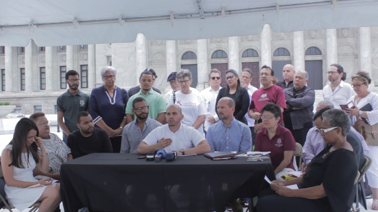 Ciudadanos se unen para militar en contra del propuesto organismo fiscalizador.